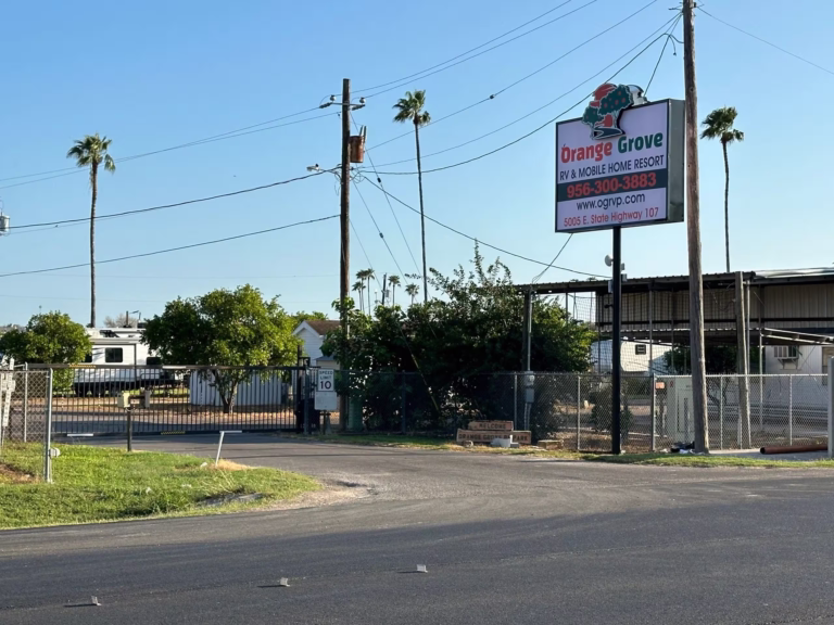 Clean RV park amenities image